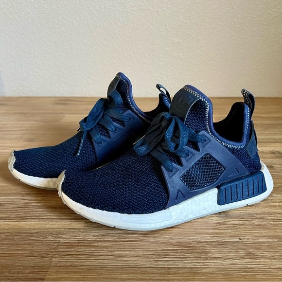 Adidas Women's Sneaker Size 7 NMD R1 Blue Contrast Stitch Boost EUC - Picture 2 of 12